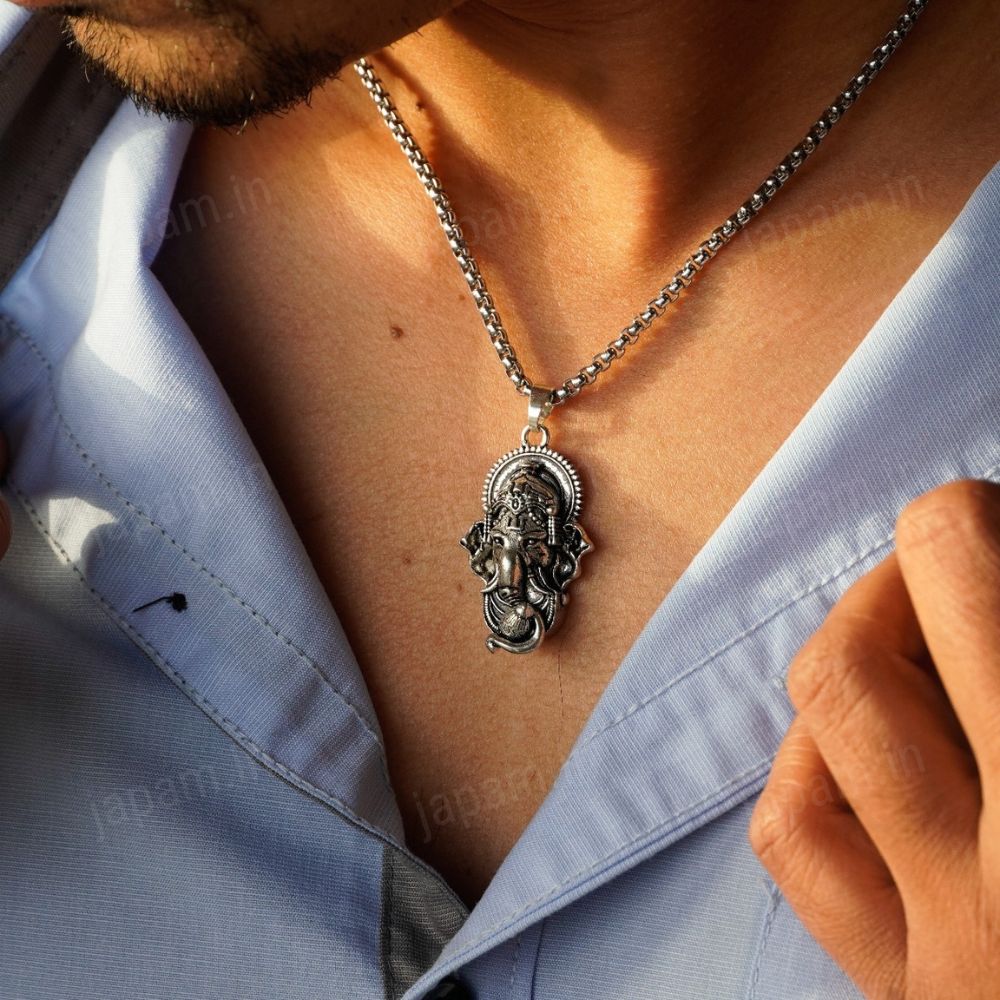 Oxi-Silver Plated Ganesh Anand Necklace