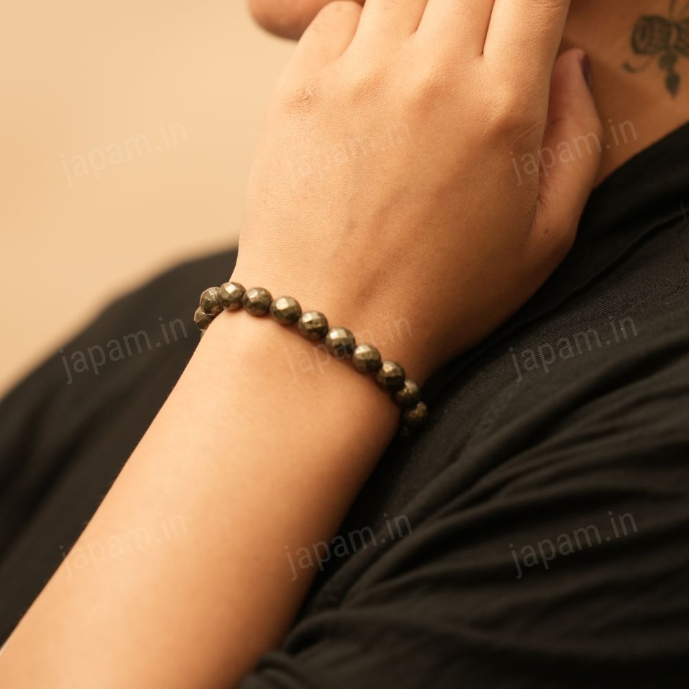 Pyrite Wealth Diamond-Cut Band