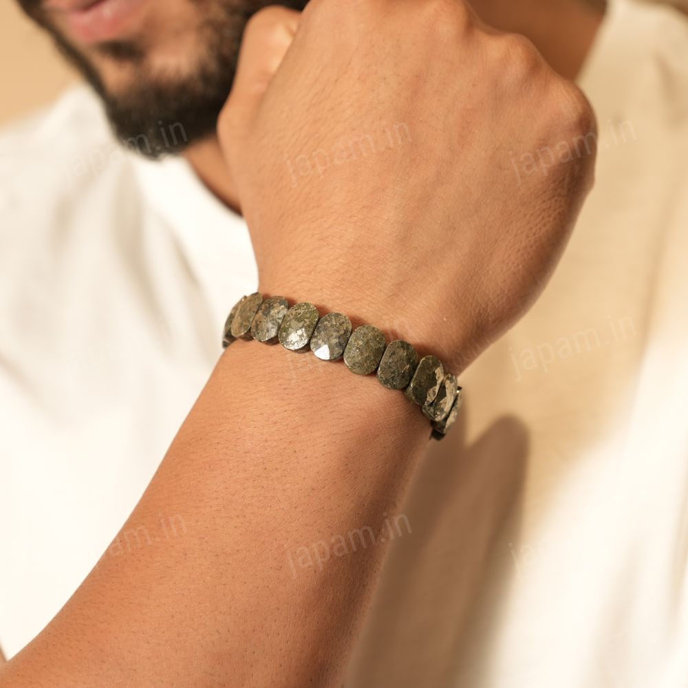 Pyrite Wealth Heritage Band