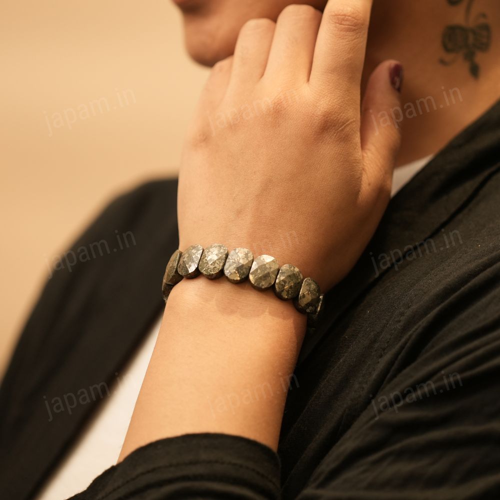 Pyrite Wealth Heritage Band