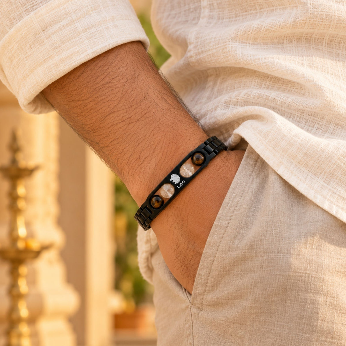 Leo Zodiac Sign Metal Bracelet + Free Selenite Plate