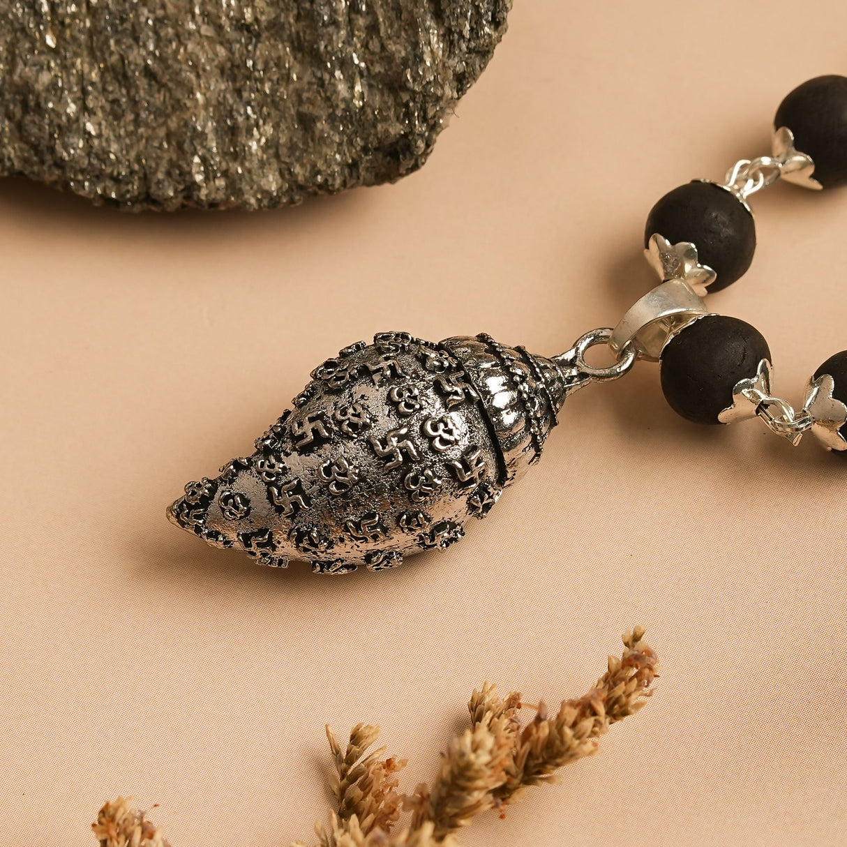 Silver Plated Shankh Karungali Mala