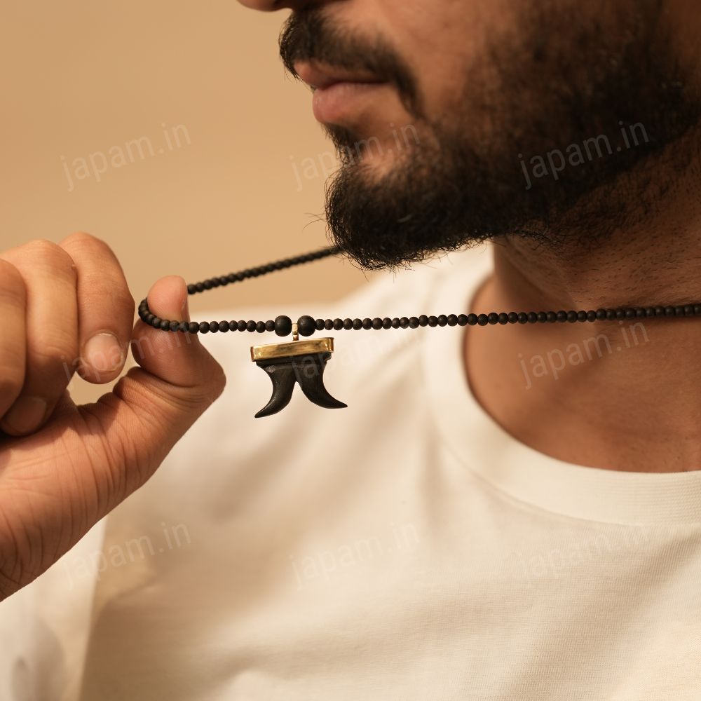 Dual Tiger Nail Teeth Karungali Necklace - Natural Ebony Wood