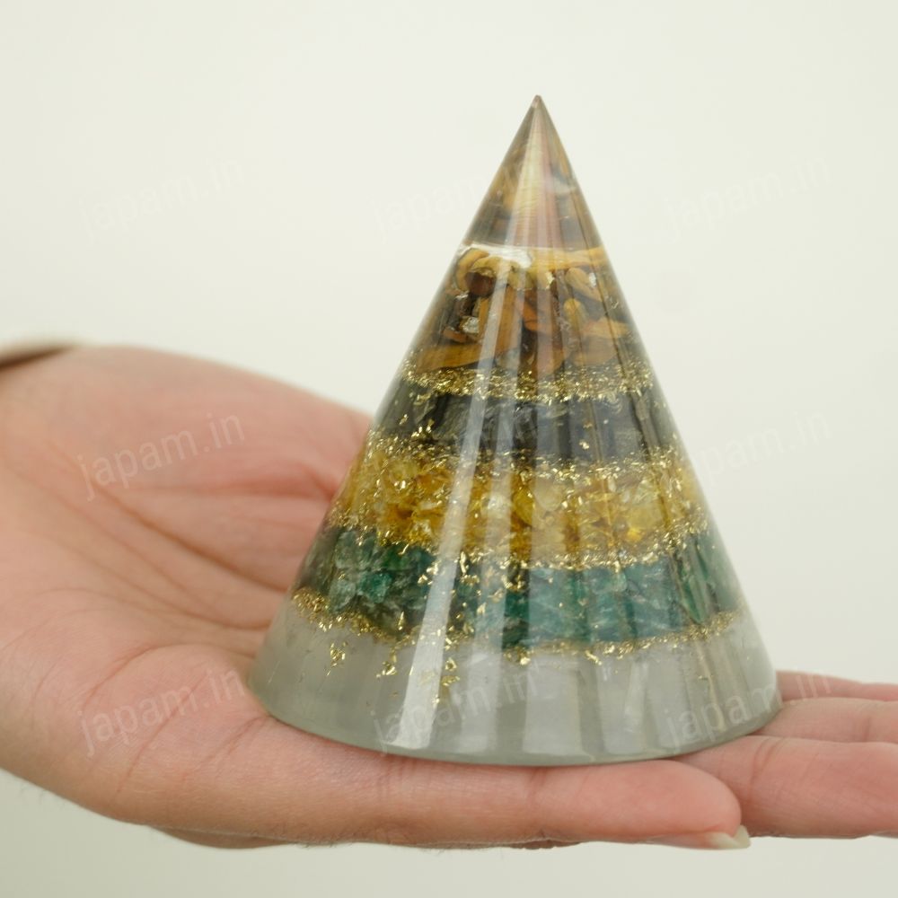 Money Magnet Conical Pyramid with Selenite Base