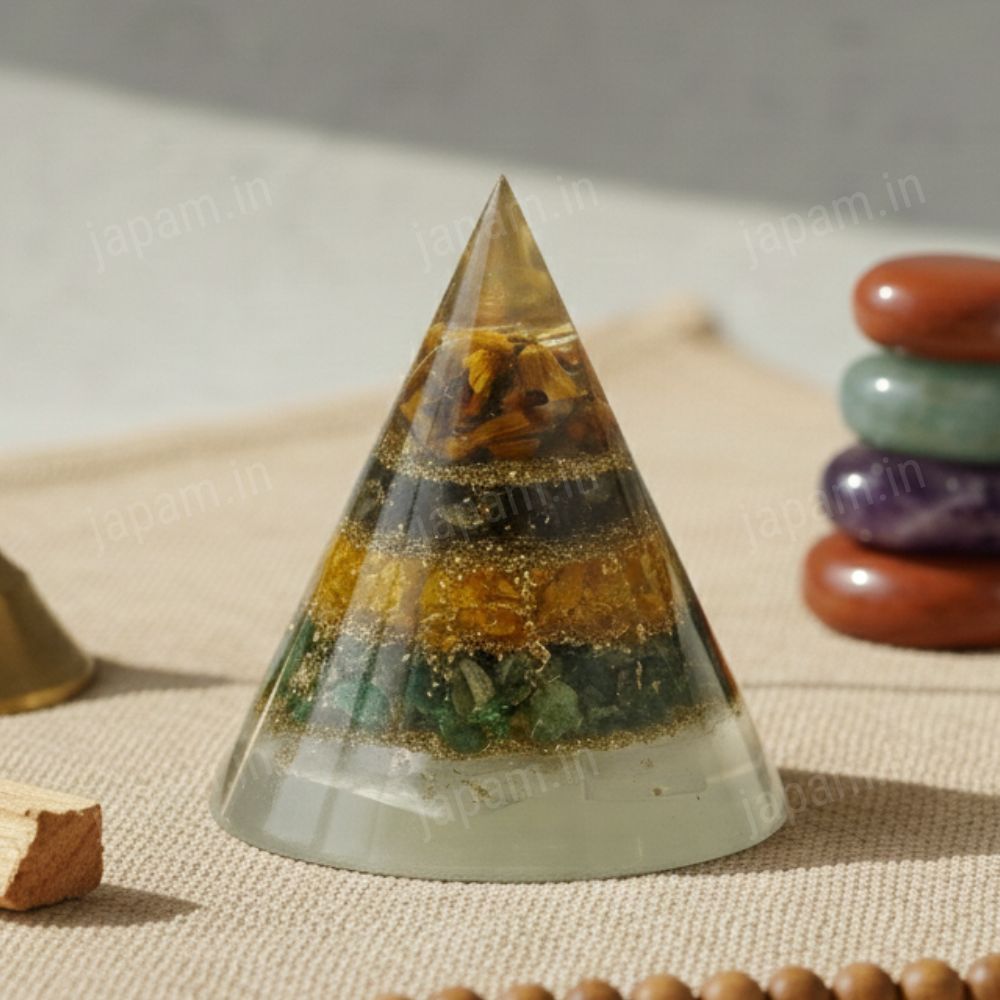 Money Magnet Conical Pyramid with Selenite Base