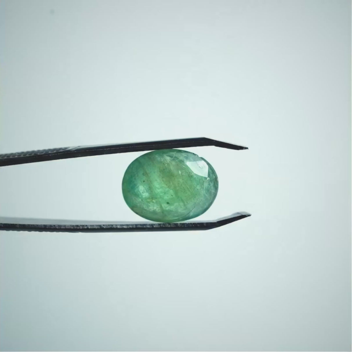 Emerald (Panna) Gemstone